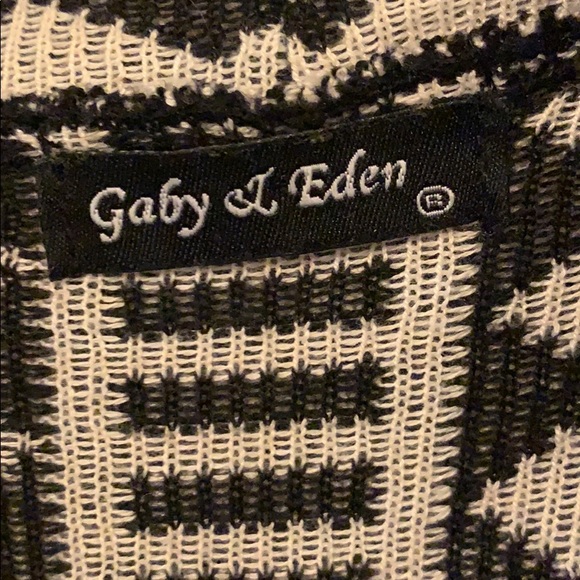 Tribal Cardigan - Picture 2 of 5